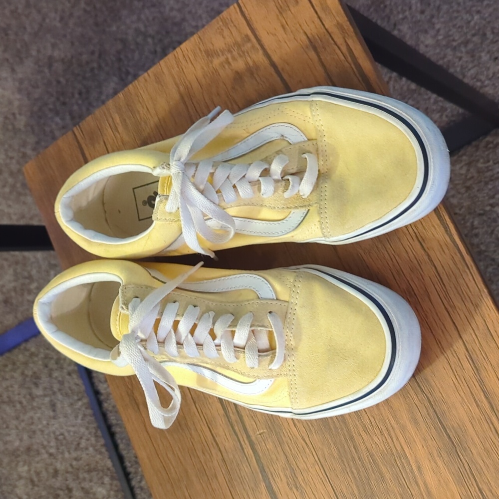 Yellow Vans - Picture 2 of 4